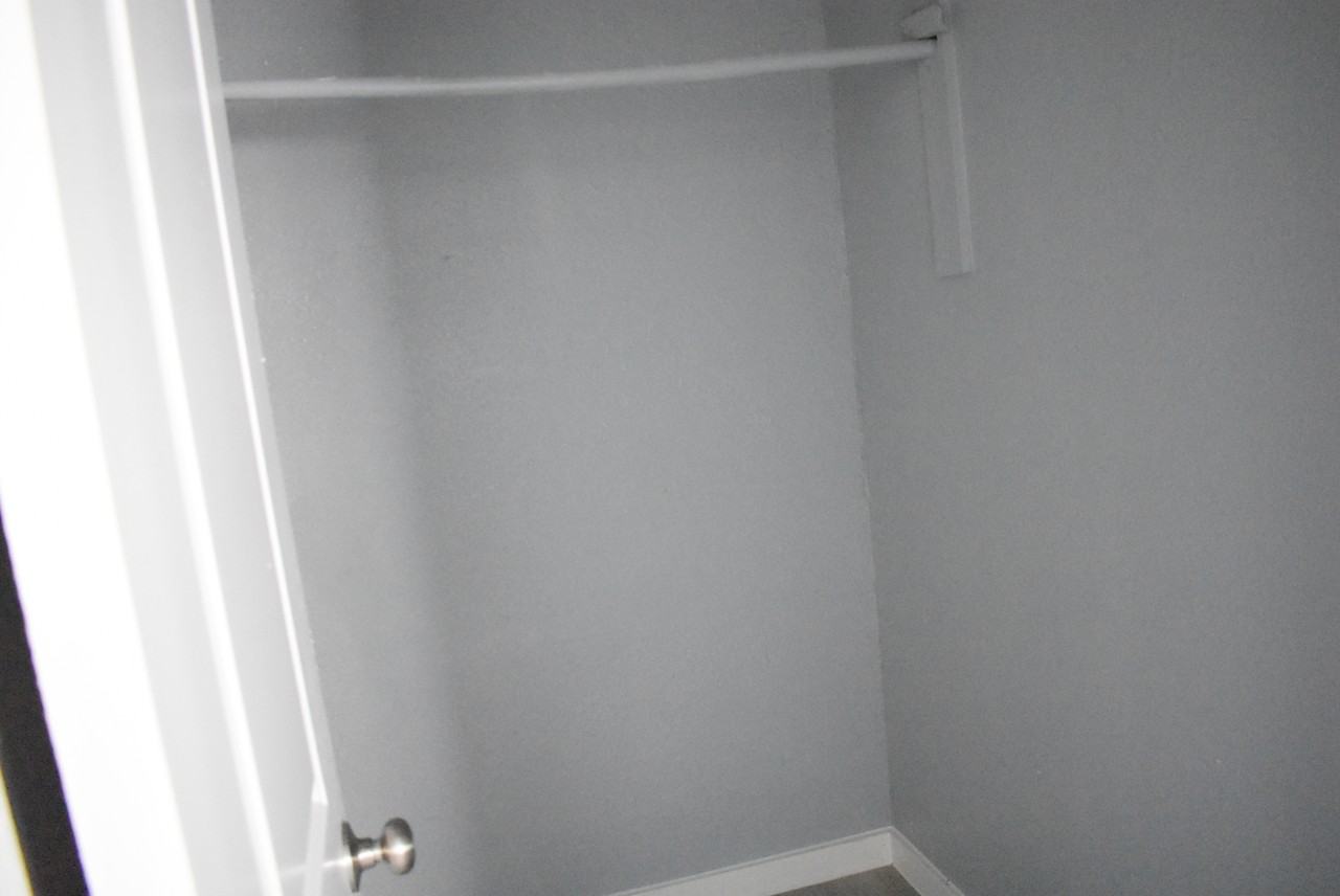 1518 Brown St #1 - Photo 6 of 11