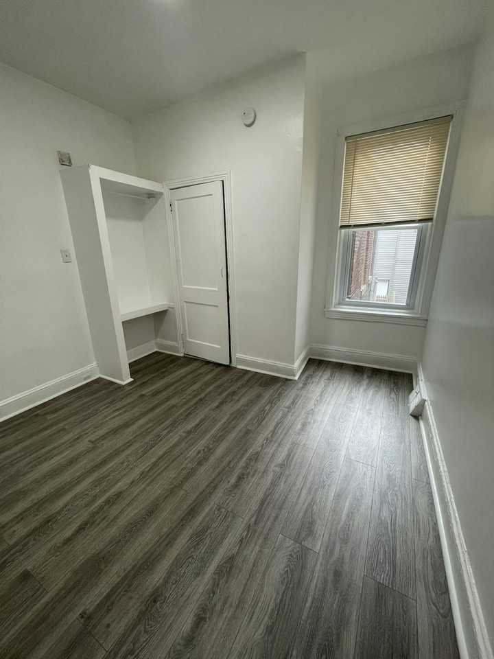 612 West Norris Street, Unit 2F - Photo 6 of 14