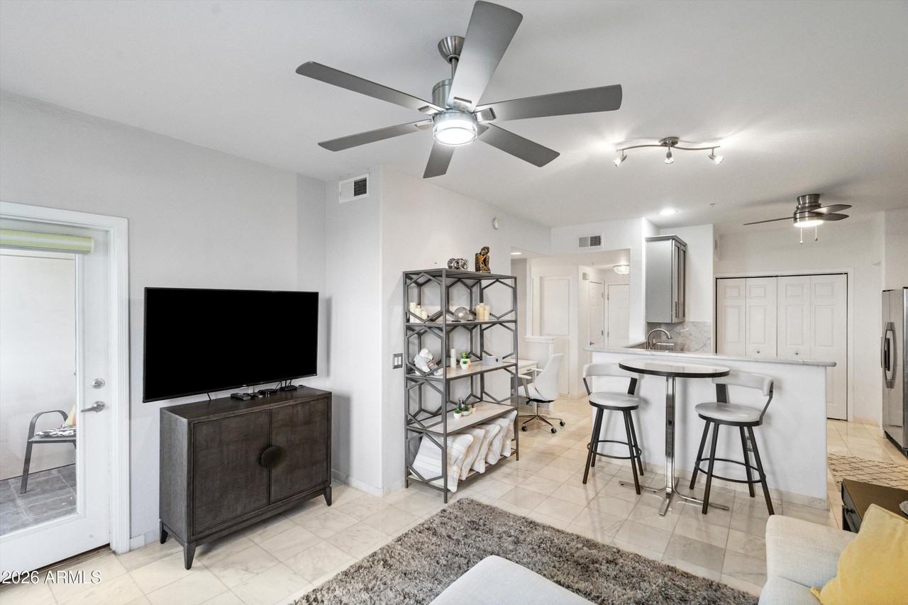 9820 N Central Ave #123 - Photo 3 of 43