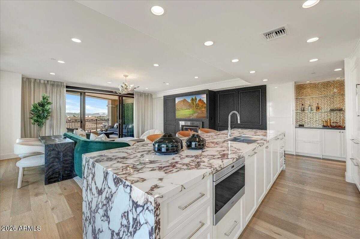 7181 E Camelback Rd #505 - Photo 6 of 50