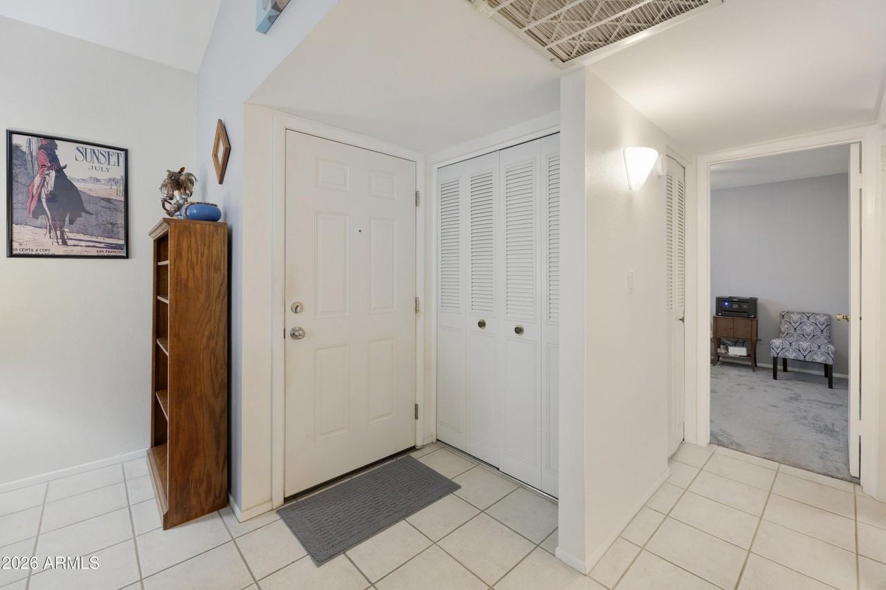7815 E Rovey Ave - Photo 6 of 39