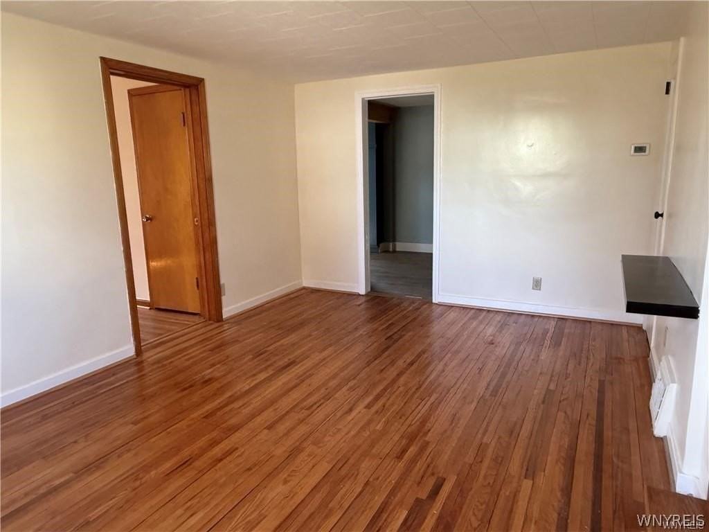 102 Ellen Dr - Photo 4 of 19
