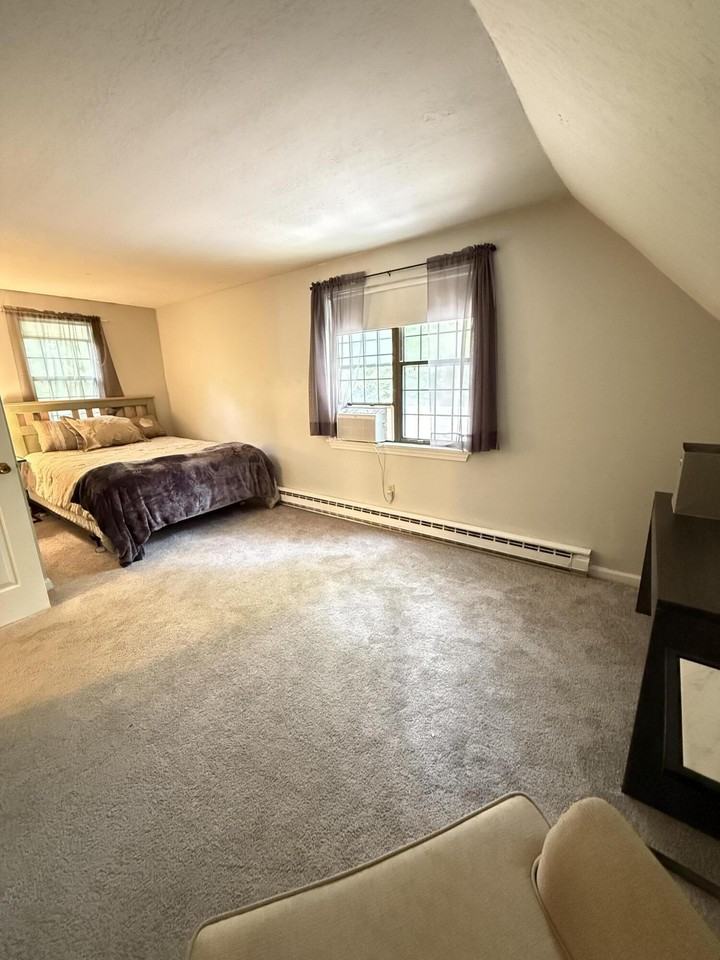 275 Patriot Way - Photo 6 of 11