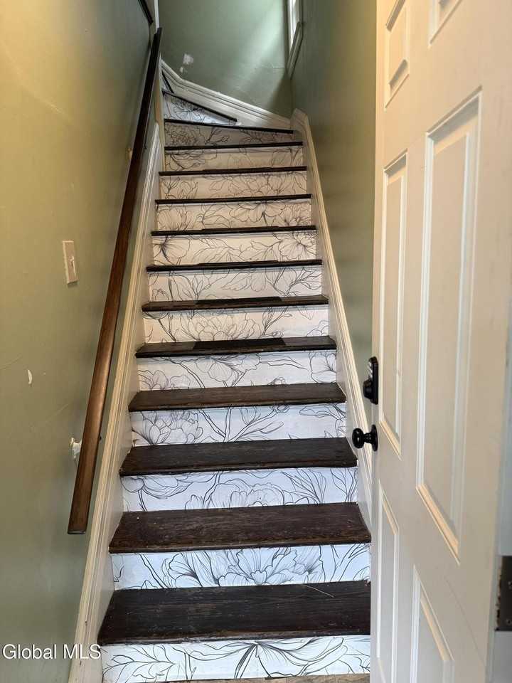 430 2nd Ave #2 - Photo 3 of 24