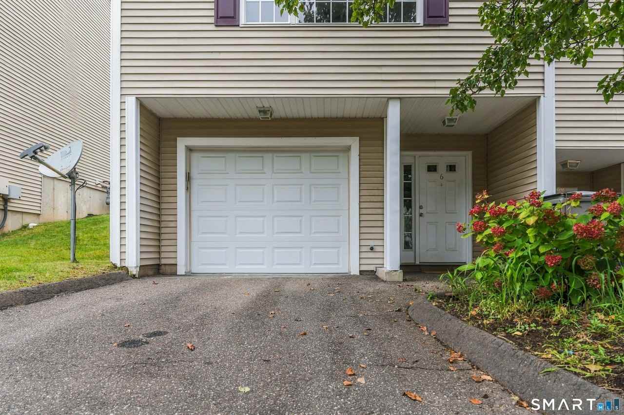 2720 State St #6 - Photo 4 of 28