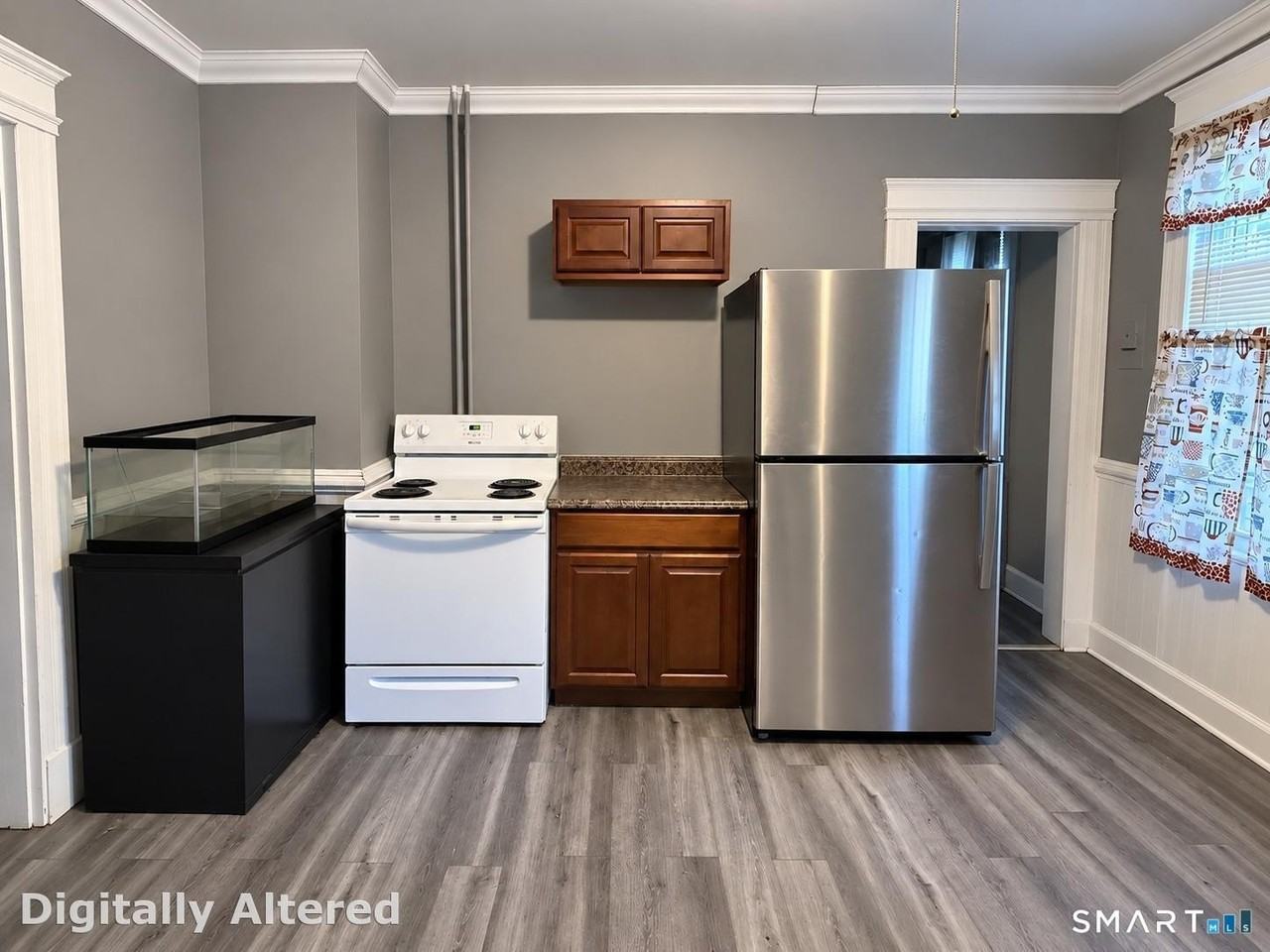 15 Upson St - Photo 5 of 16