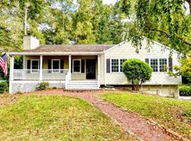 featured image of 1081 Colony Dr