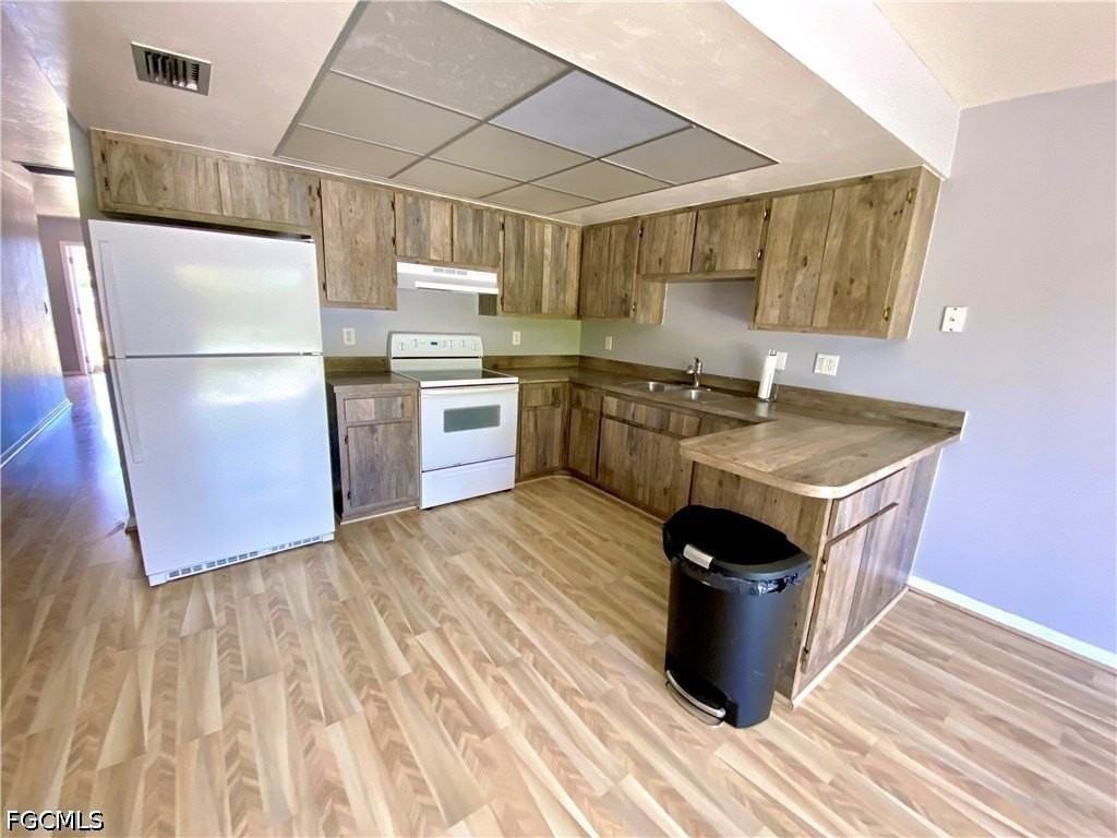 1309 Sw Santa Barbara Pl - Photo 2 of 7