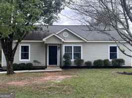 featured image of 31 Oak St