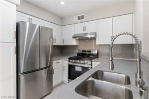 featured image of 3144 Tarpon Dr #204
