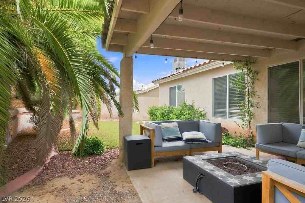 7812 Silver Mallard Ave - Photo 6 of 44