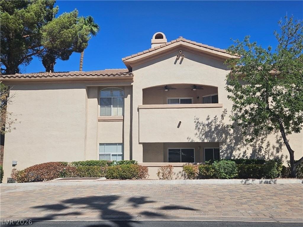 2050 W Warm Springs Rd #4011