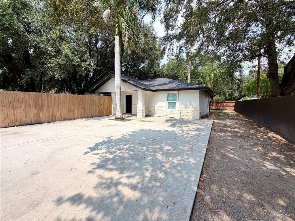 2930 W Sugarcane Dr - Photo 2 of 13