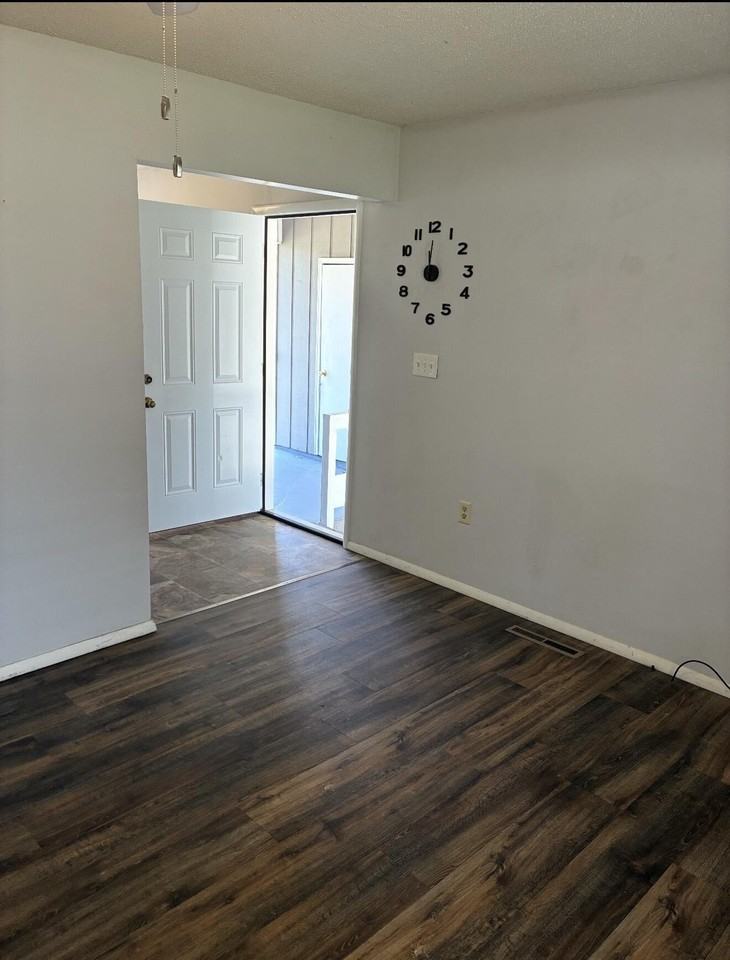 407 Doctor Good Dr #409 - Photo 6 of 17