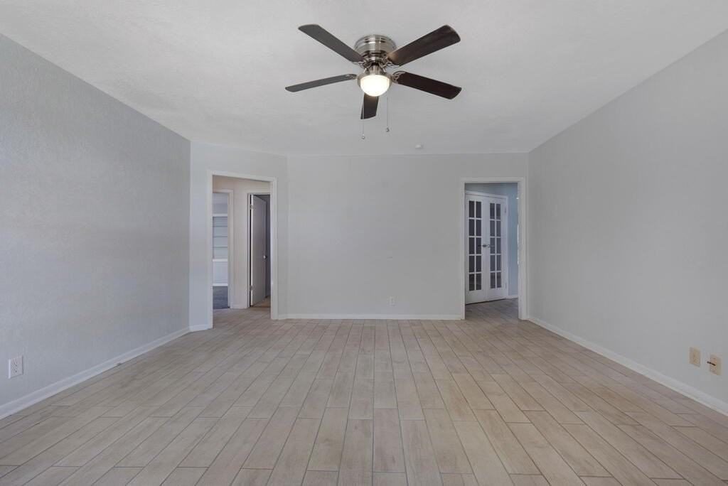 1107 Donna Kay Dr - Photo 5 of 50