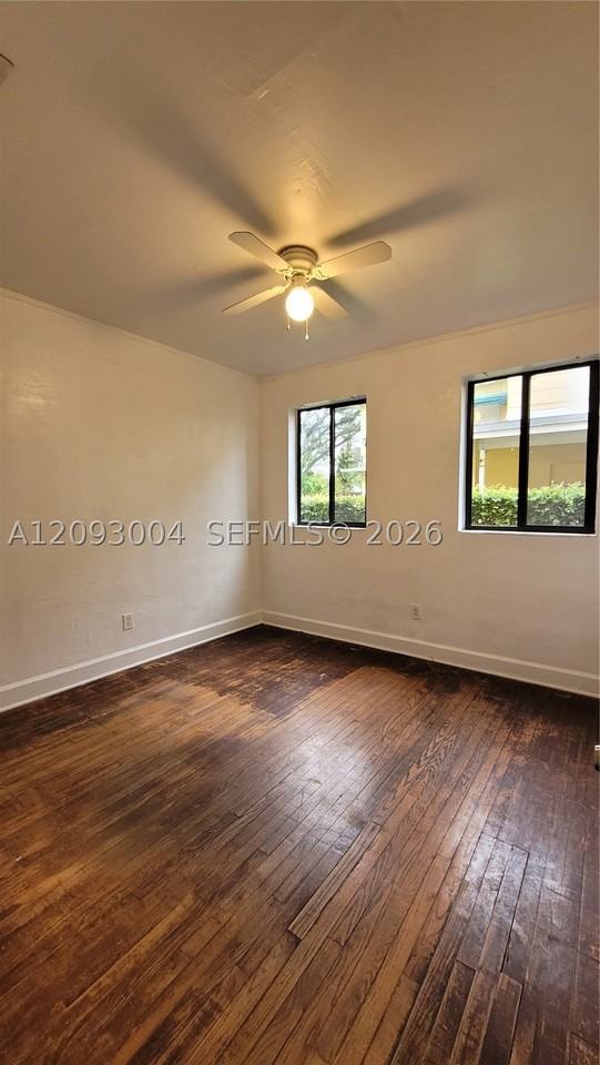 3666 Sw 13th Ter - Photo 7 of 33