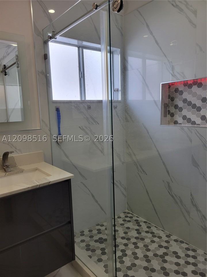 29300 Sw 142nd Ave - Photo 5 of 28