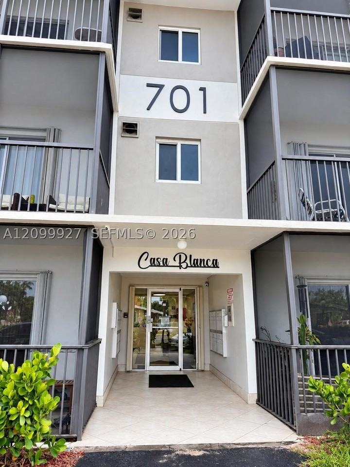 701 Ne 1st Ct #210