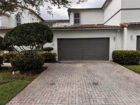 876 Spinnaker Dr W #876 - Photo 1 of 1