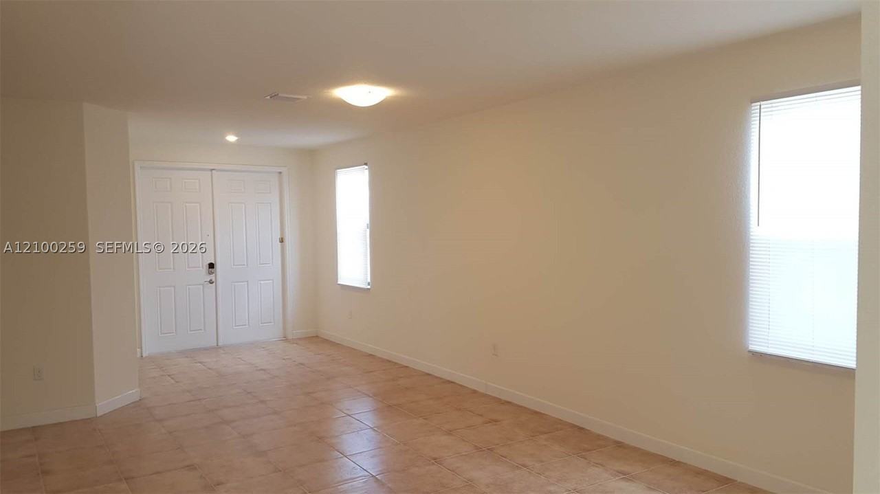 10554 W 35th Ln #10554 - Photo 3 of 36