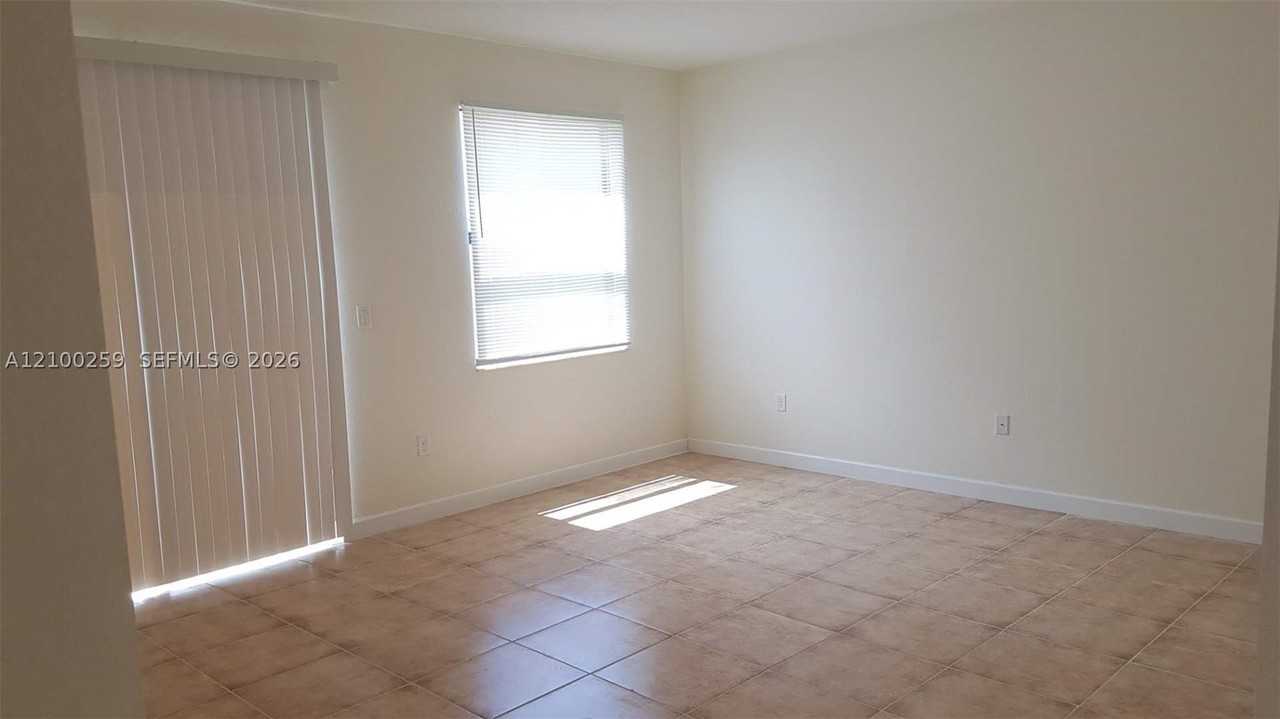 10554 W 35th Ln #10554 - Photo 6 of 36
