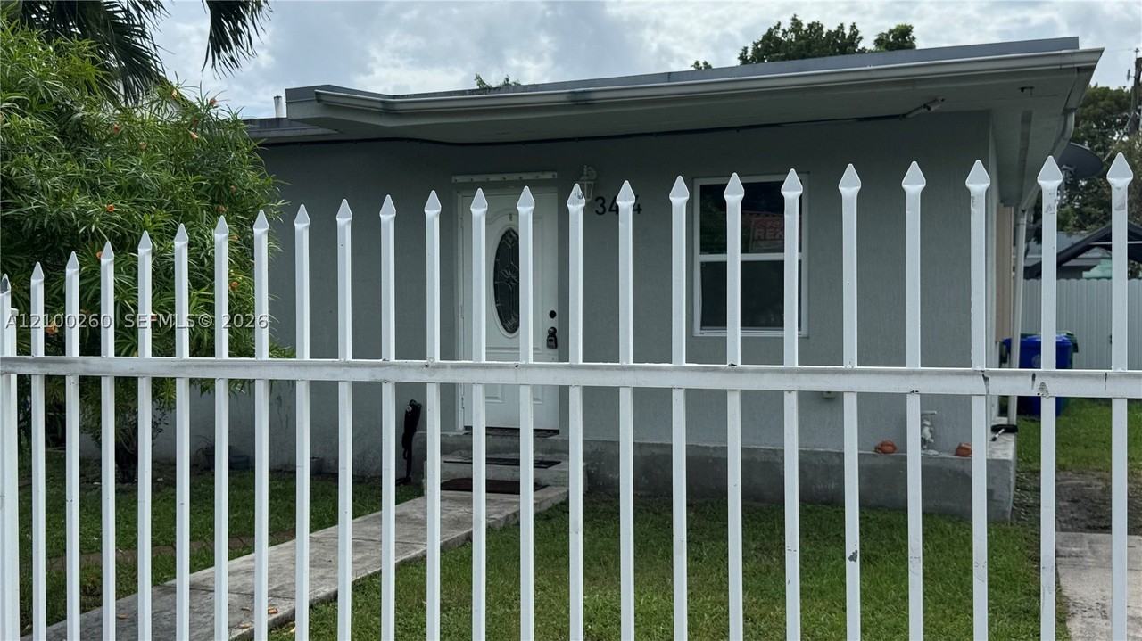 3414 Sw 25th St - Photo 4 of 14