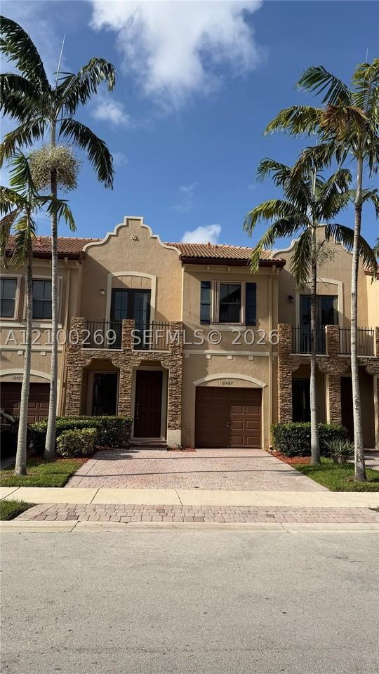 11467 Sw 236th Ln - Photo 2 of 39