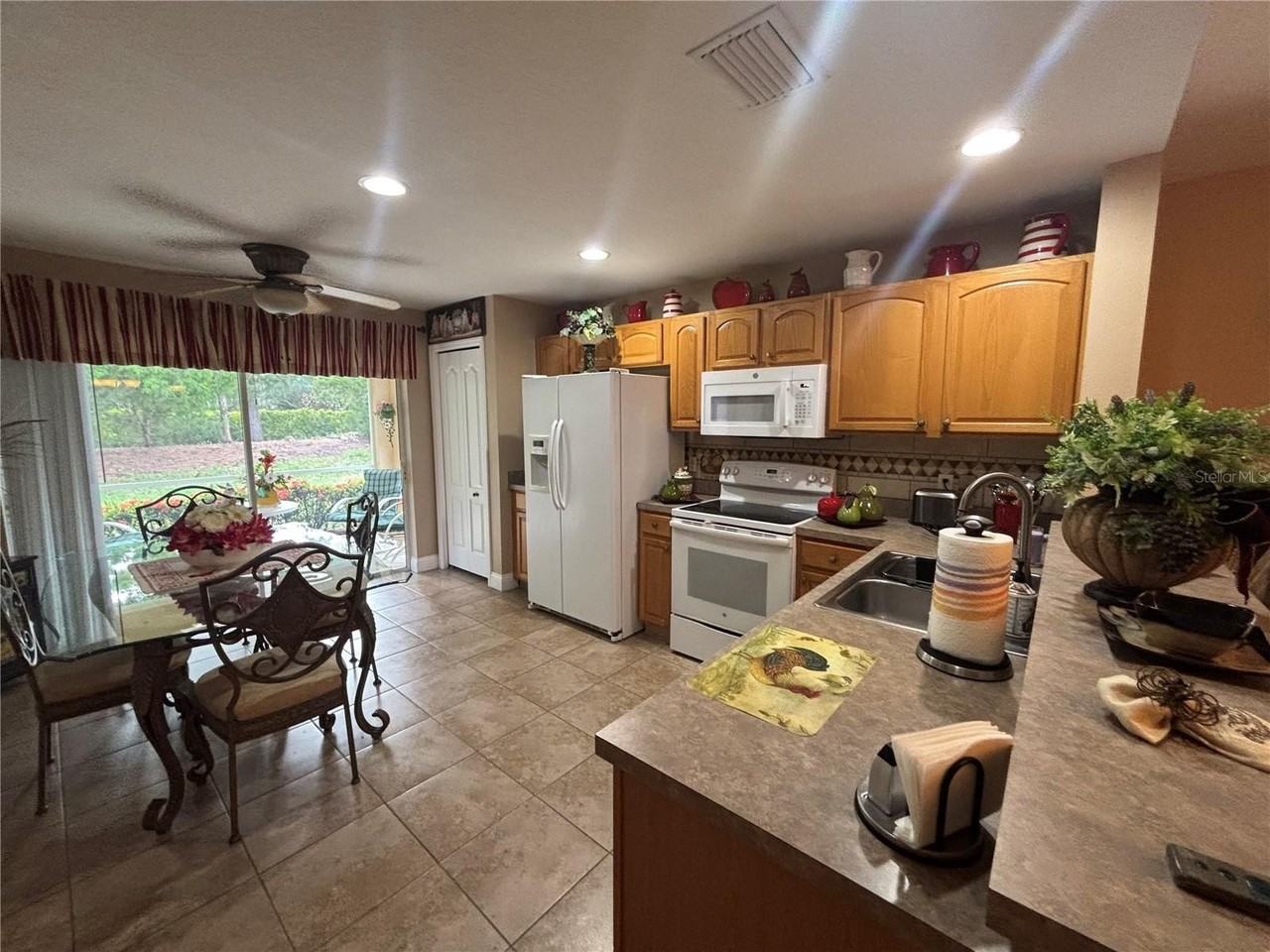 14226 Tree Swallow Way - Photo 4 of 28