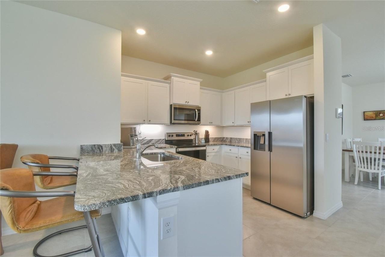 5553 Nw 40th Loop - Photo 6 of 39