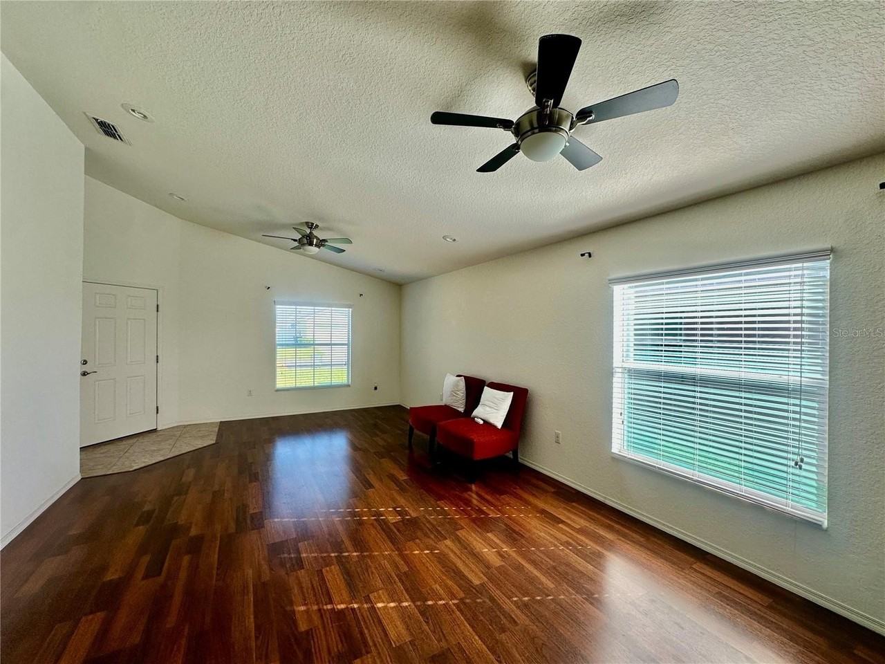 1144 High Seas St - Photo 4 of 34