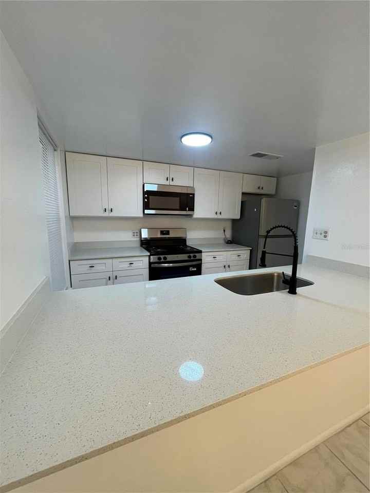 4022 Henley Rd #1603 - Photo 7 of 20