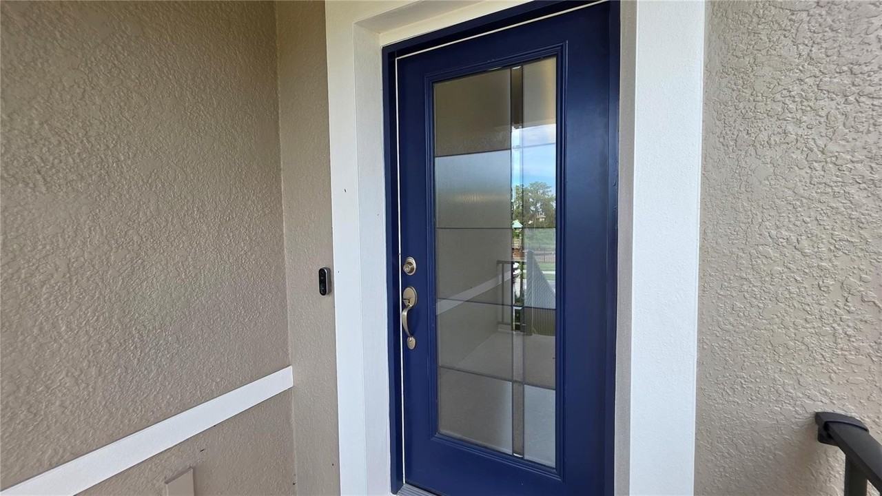 12103 Eastmoor Dr - Photo 7 of 50