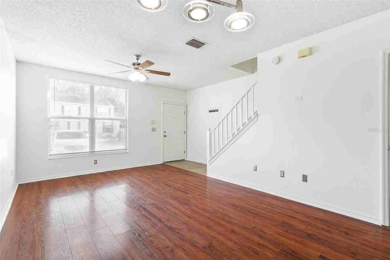 6340 Osprey Lake Cir - Photo 4 of 41