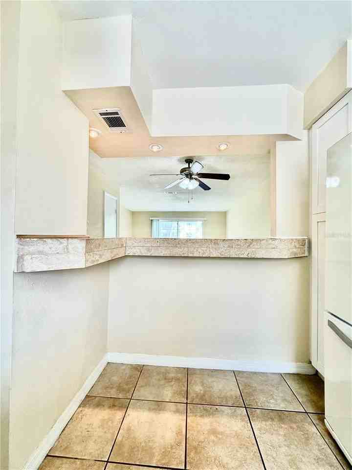 7501 Gallineta Ct #7501 - Photo 7 of 45