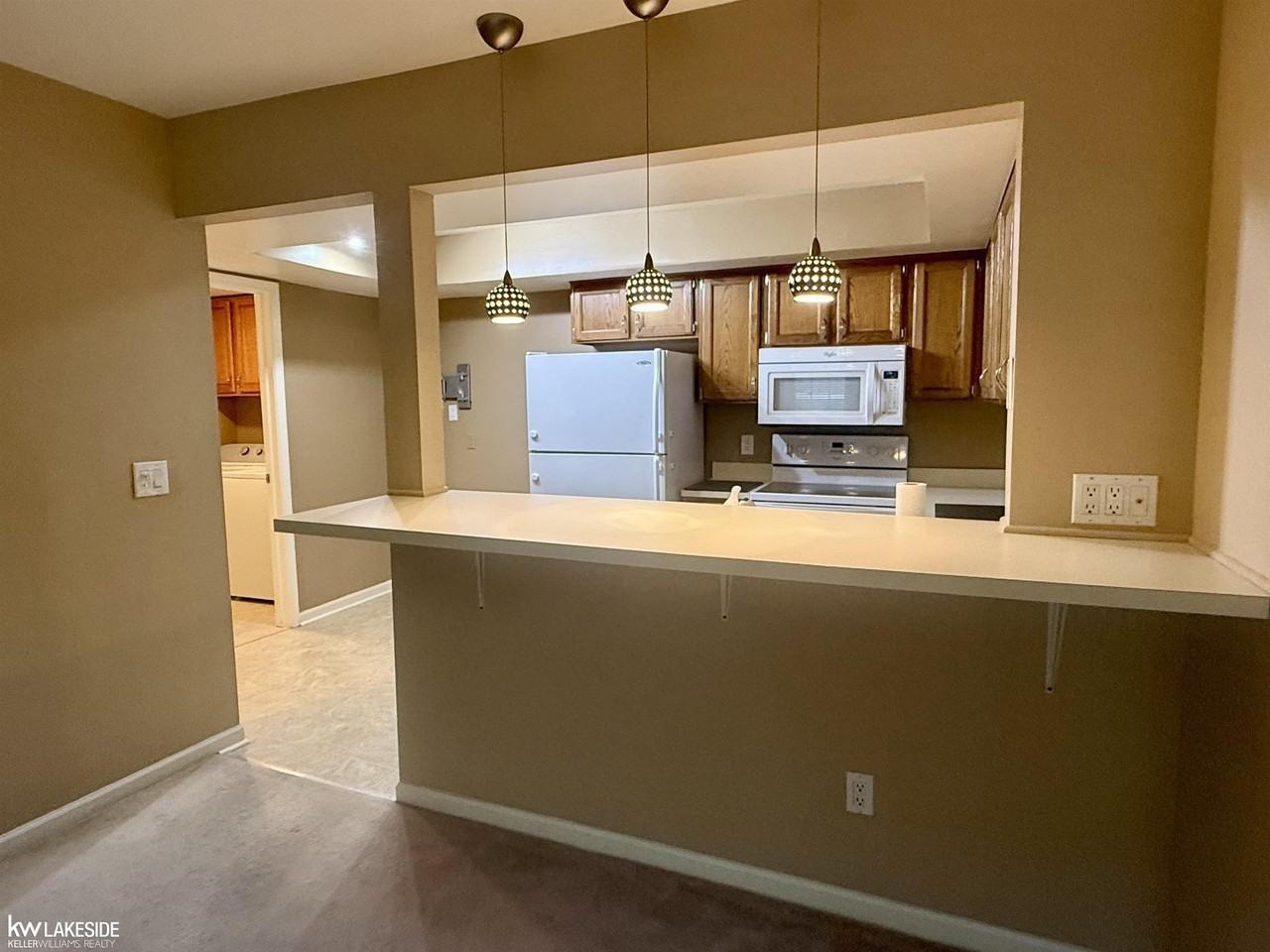 6623 Stoker Ct - Photo 5 of 30