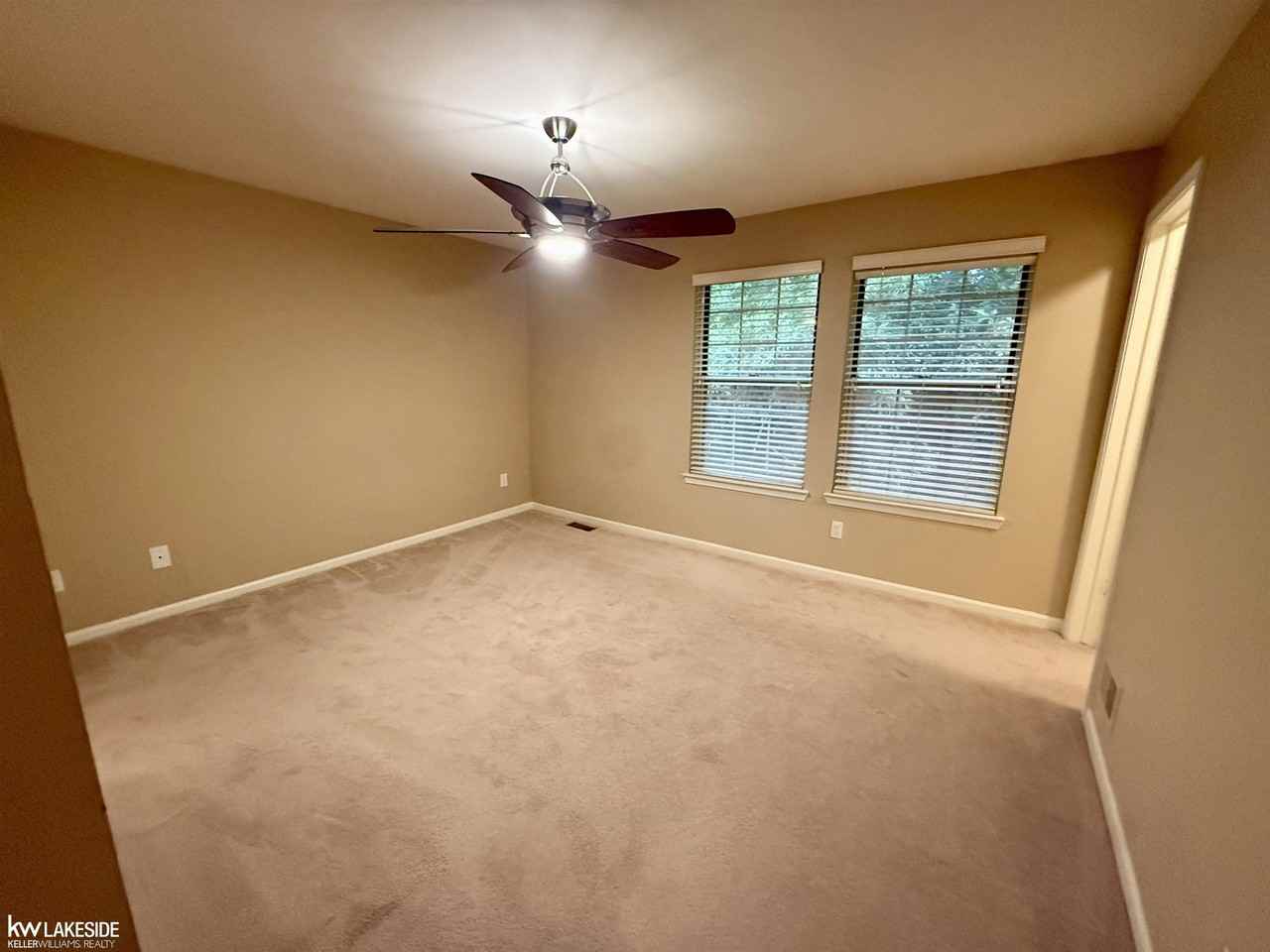 6623 Stoker Ct - Photo 7 of 30