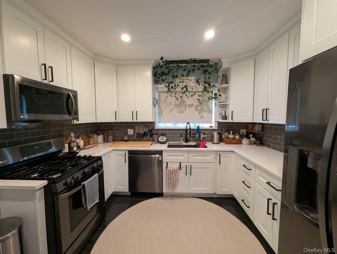 20 Sylvester Pl - Photo 5 of 14