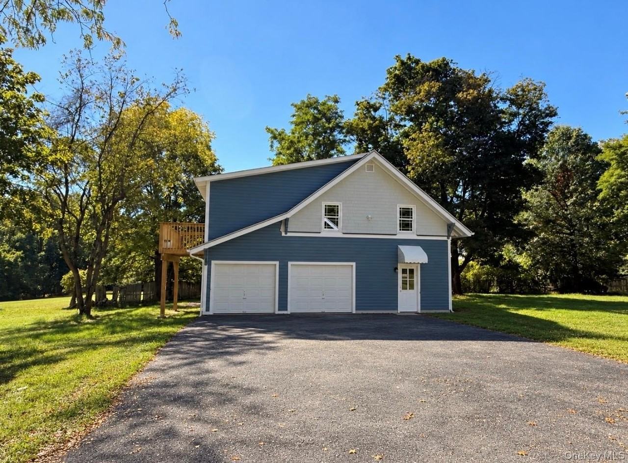72 Webb Rd - Photo 2 of 21