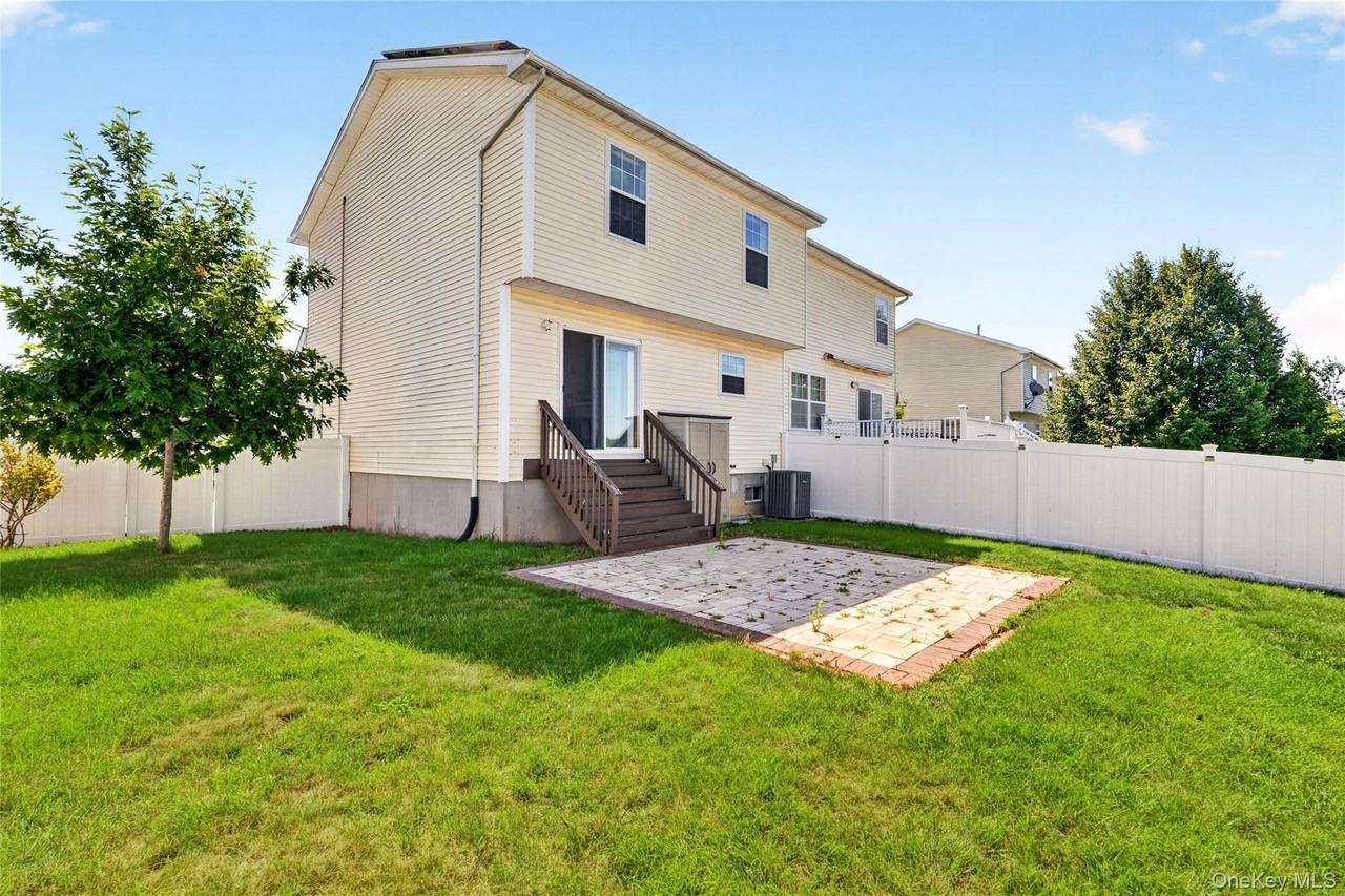 131 Evan Rd - Photo 5 of 45
