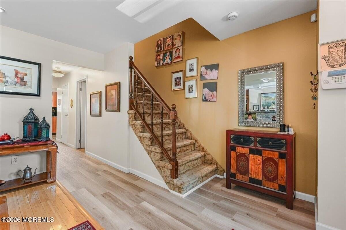 27 Highview Dr #27 - Photo 4 of 26