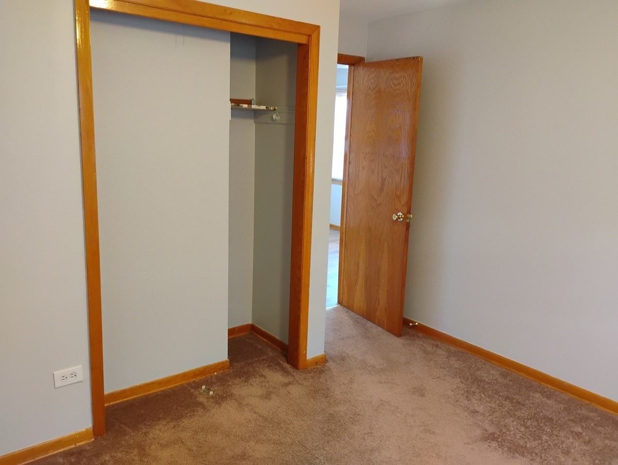 6237 S Kedvale Ave #2 - Photo 5 of 9