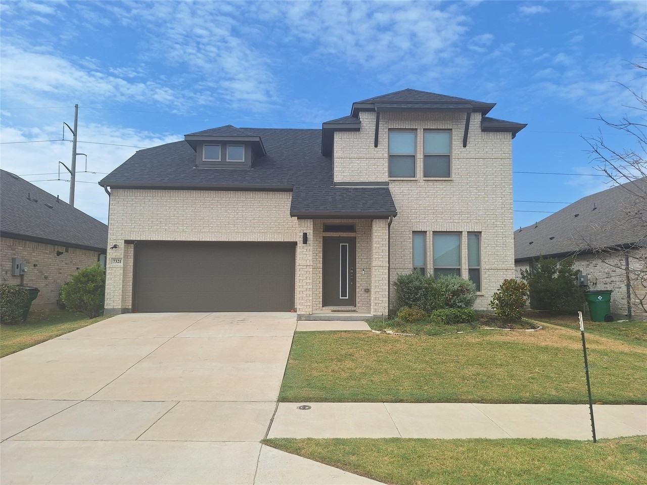 7321 Golden Daisy Ave - Photo 2 of 7