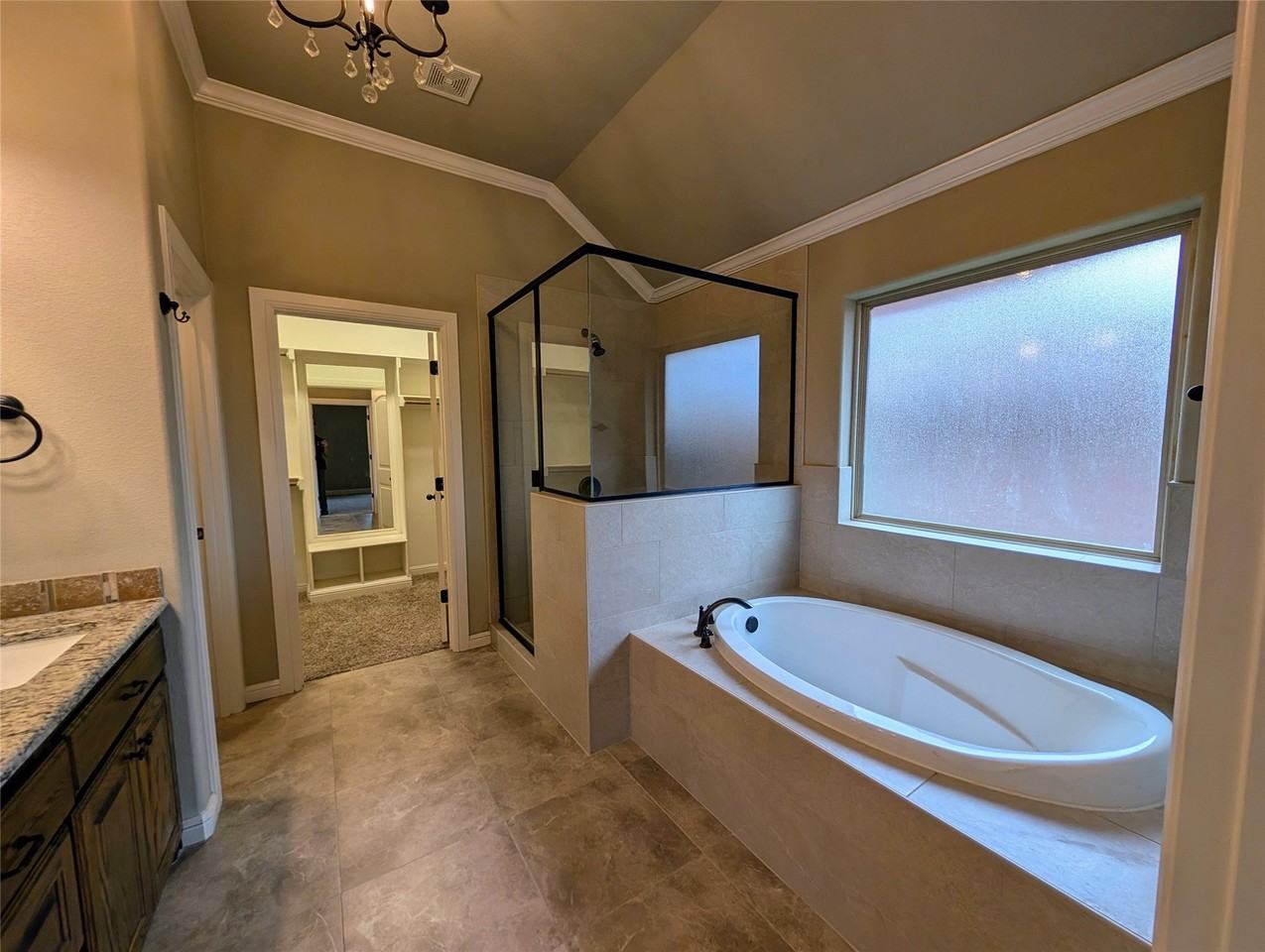 237 Jacinth Ln - Photo 3 of 15