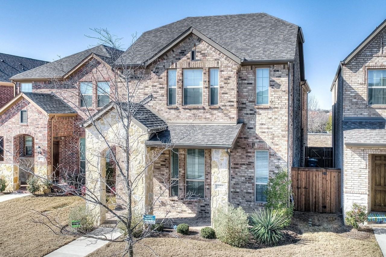 1025 Zachary Way - Photo 2 of 36