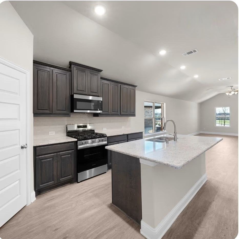 6606 Pattison Ln - Photo 7 of 22