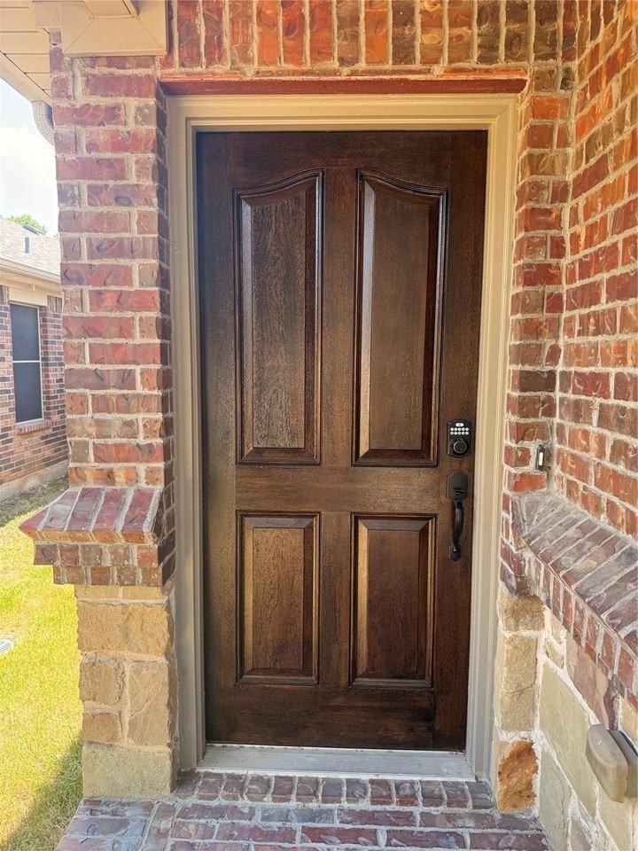 5049 Britton Ridge Ln - Photo 2 of 16