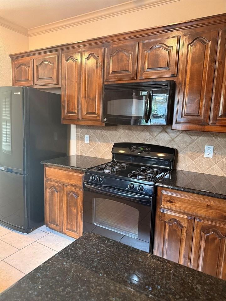 5049 Britton Ridge Ln - Photo 6 of 16