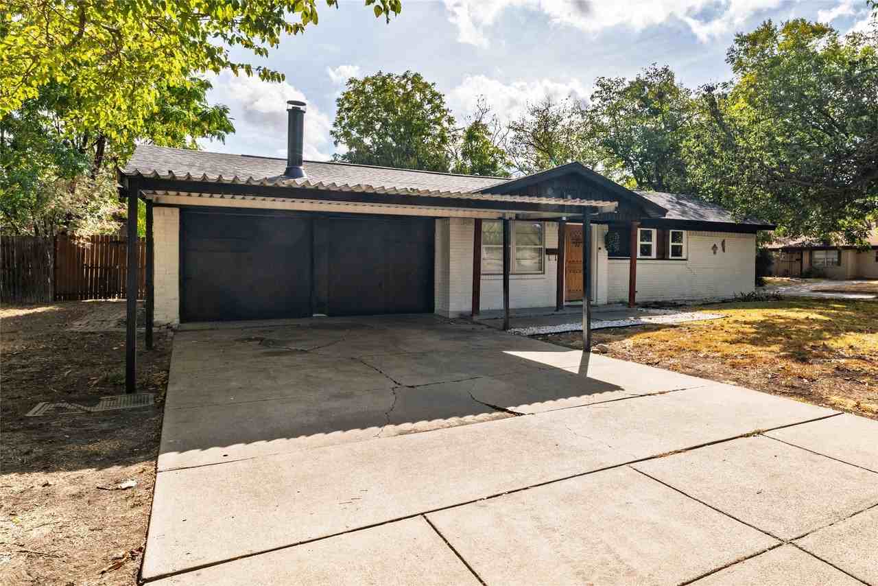 4400 Jane Anne St - Photo 2 of 40