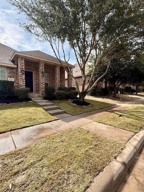 2245 Colby Ln - Photo 3 of 19