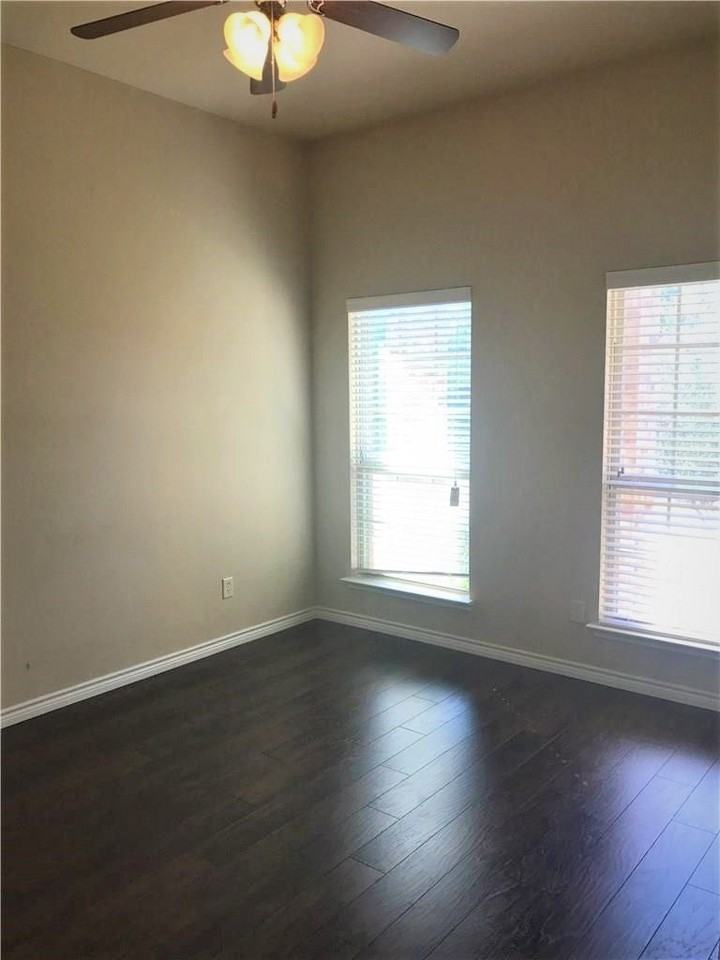 2245 Colby Ln - Photo 6 of 19